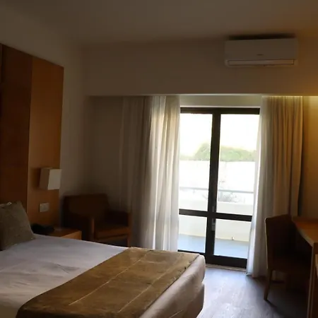 Отель Atlantida Sol