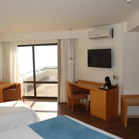 Отель Atlantida Sol Фигейра-да-Фош