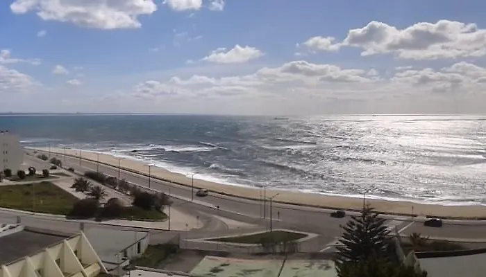 Atlantida Sol فندق فيغيورا دا فوز